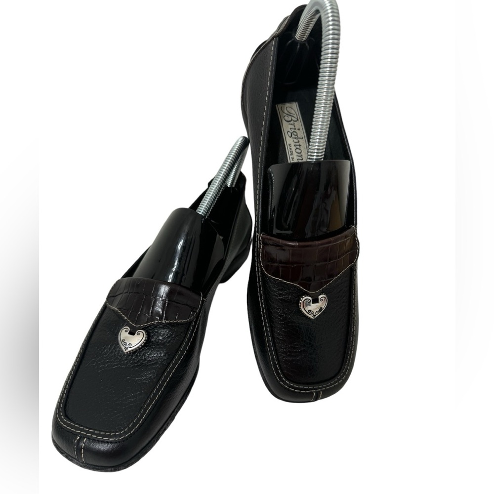 Brighton Ursa Black with Brown Detail Leather Loafer Size 8